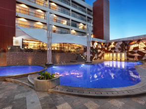 Harper Perintis Makassar Hotel