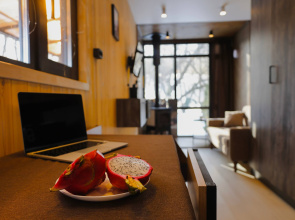 Uyutny S Kaminom I Panoramnym Vidom Na Les Private House