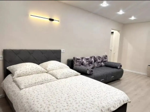 Odnushka Na Guzovskogo 30 Flat