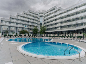 Отель SUNEO Perla