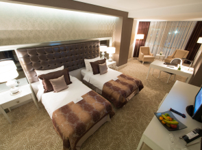 Отель Qafqaz Baku City Hotel and Residences