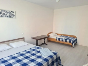 Apartments HomeHotel on Korablestroitelej avenue, bld. 62/1