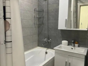 Квартира Уютная возле аквапарка в ТЦ Планета