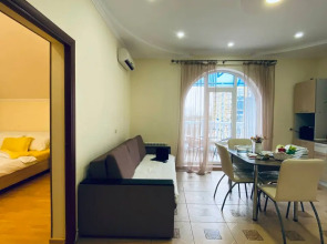 Апартаменты просторные с большим балконом