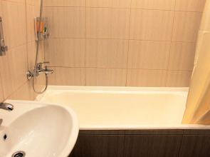 Апартамент Your Home