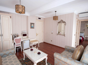 Отель Muyan Suites