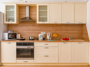 Апартаменты Dayker City Apartments на Николая Островского 7