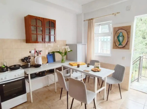 Dvukhkomnatnaya Flat
