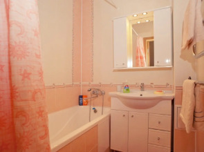 Квартира Двухкомнатная Как Дома 58 на ул. Калинина 9