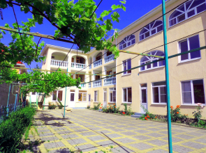 Divnomorye Guest House