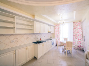 Апартаменты на Октябрьской Революции