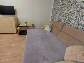 Апартаменты Уютная Квартира на Ново Вокзальной