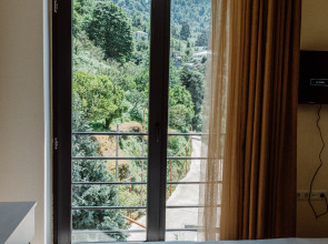 Отель Hills Kvariati