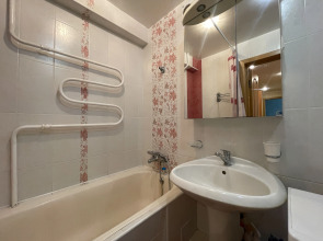 Квартира Двухкомнатная на Шило 192