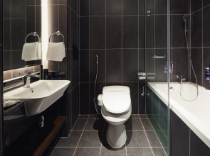 Отель Dukes The Palm Dubai