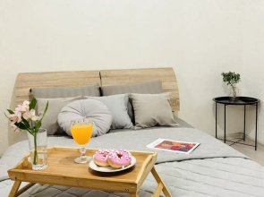 MoonRoom 72 V Yevropeyskom ryadom s akvaparkom Flat