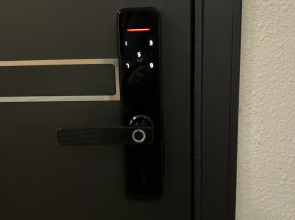 Квapтиpa-cтудия AZURЕ LIGНТ