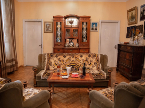 Отель Family Kolorit Old Tbilisi