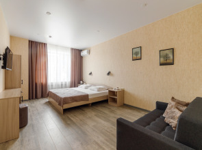 Отель Платон