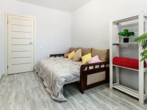 Квартира на Венеры 21