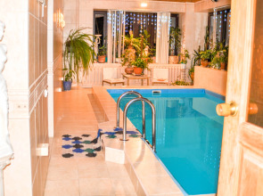 Дом Красивый дом на Волге