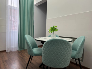 Апартаменты на Городничанской 42/7