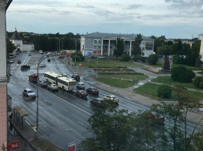 Апартаменты на площади Ленина