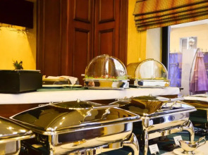 Отель Ramada by Wyndham Bishkek Centre