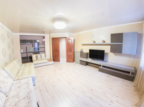 Апартаменты на Мичурина 19/27