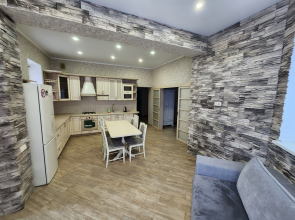 Na Pikhtovoy Guest House