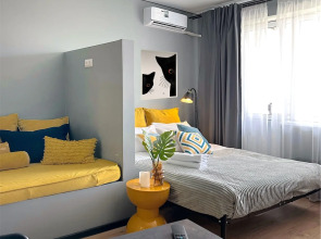 Квартира Стильная в 100 м от Новой Набережной Волги