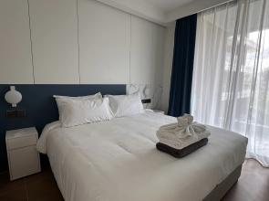 2 Spalni Pervaya Liniya Plyazha Layan Ot Capital Pro E327 Apartment