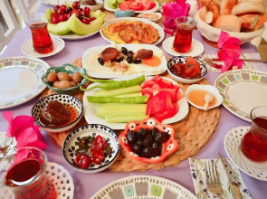 Alayaz Hotel