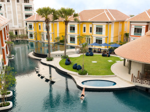 Курорт The Royal Family Suites