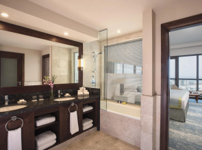 Отель JA Ocean View Hotel