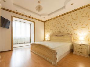 Favorite House na Aviatorov 29 Apartments