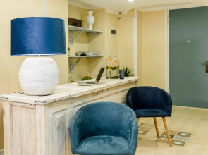 Отель Gvino Minda