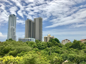 Апартаменты R-Con Wongamat