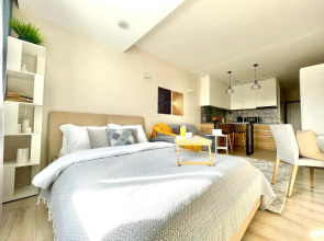 Апартаменты Студия День Ночь с Видом На Горы