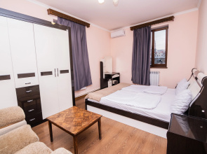 Hostel Favorit