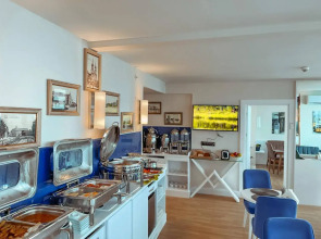 Отель Orbi City GE