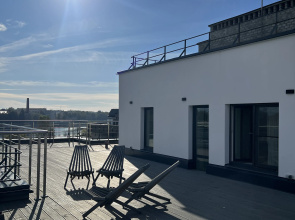 Pentkhaus s Sobstvennoy Terrasoy v Zhk Parus De Luxe Flat