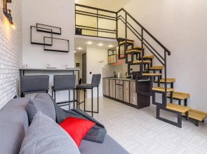 Etazhidejli na Tveritina 46 v stile loft Apartment