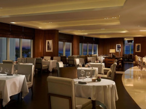 Waldorf Astoria Dubai Palm Jumeirah