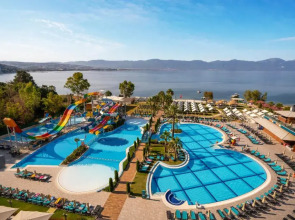 Liberty Kuşadası Resort - All inclusive