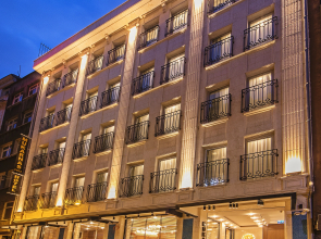 Mukarnas Taksim Hotel