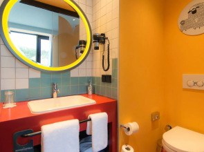 Отель Ibis Styles Tbilisi Center