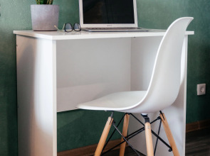 Квартира Стильная 1К Рядом с Зоопарком и Набережной 1-я Подлесная 1