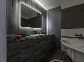 Квартира с панорамным видом и дизайнерским ремонтом