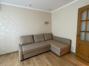 Квартира Двухкомнатная на Шило 192